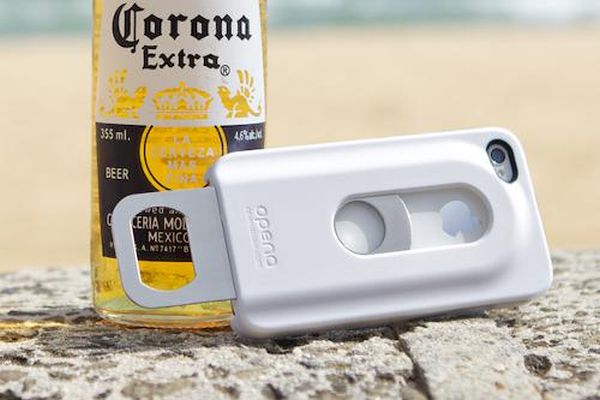 The iPhone Case That Opens Beer Bottles_1